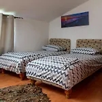 Astoria Apartament *